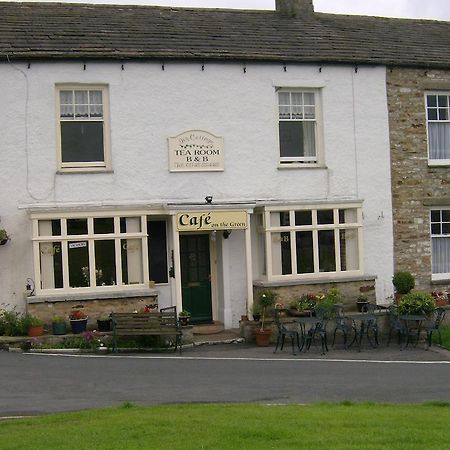 Ivy Cottage Bed & Breakfast リース エクステリア 写真