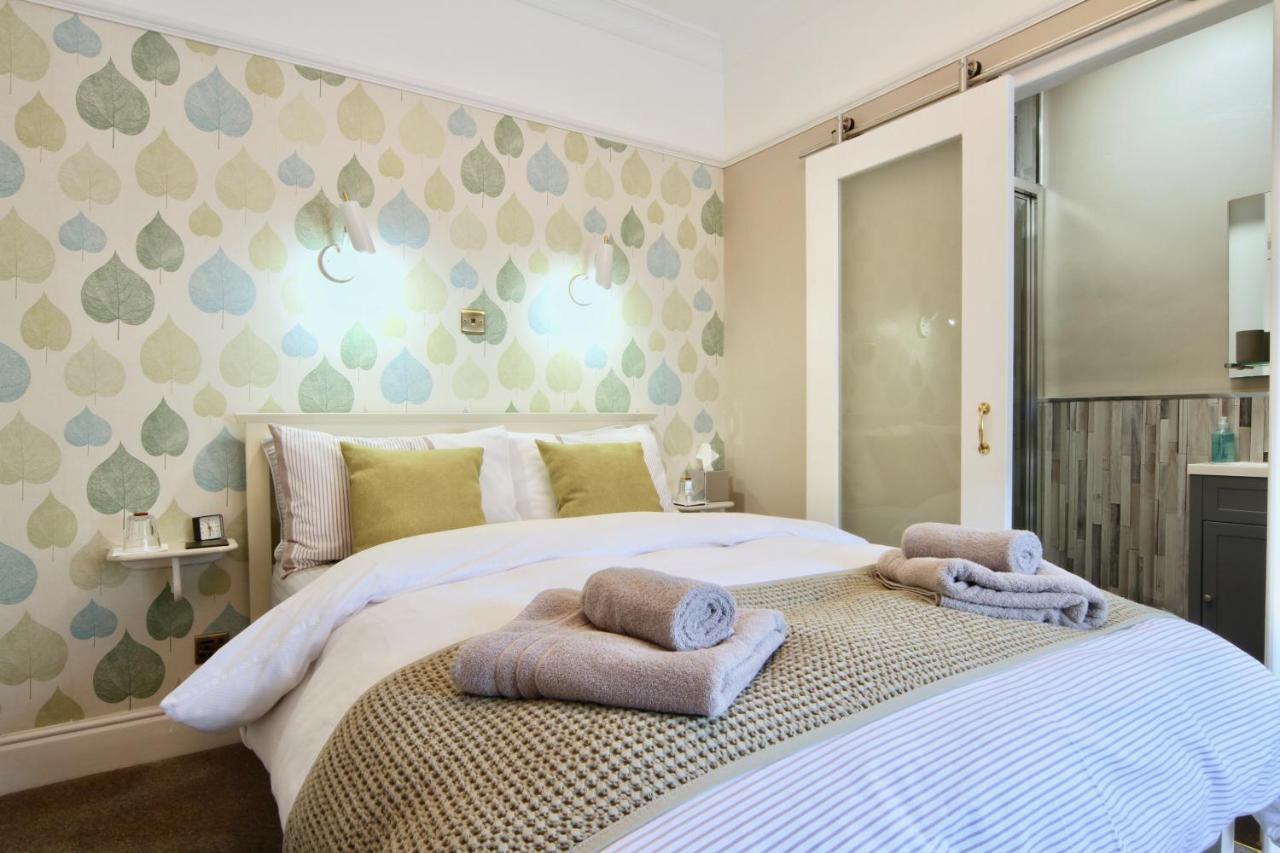 Ivy Cottage Bed & Breakfast リース エクステリア 写真
