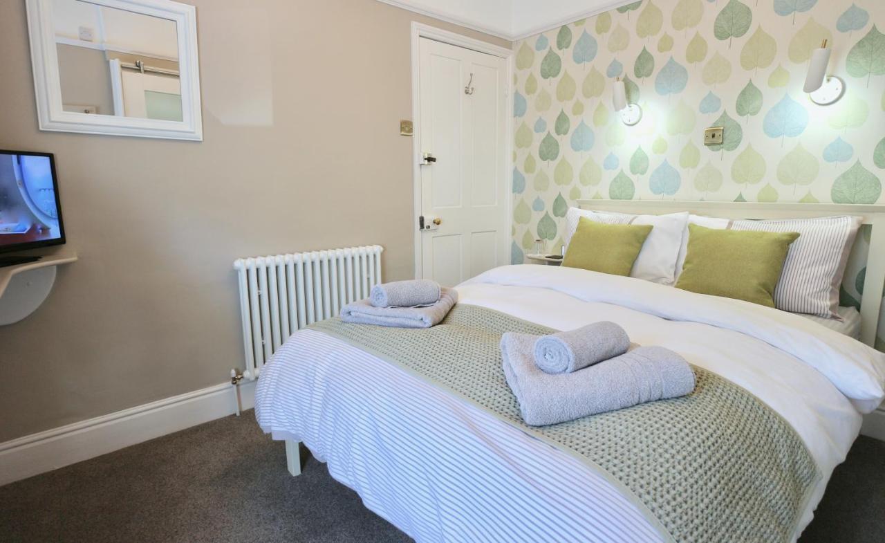 Ivy Cottage Bed & Breakfast リース エクステリア 写真